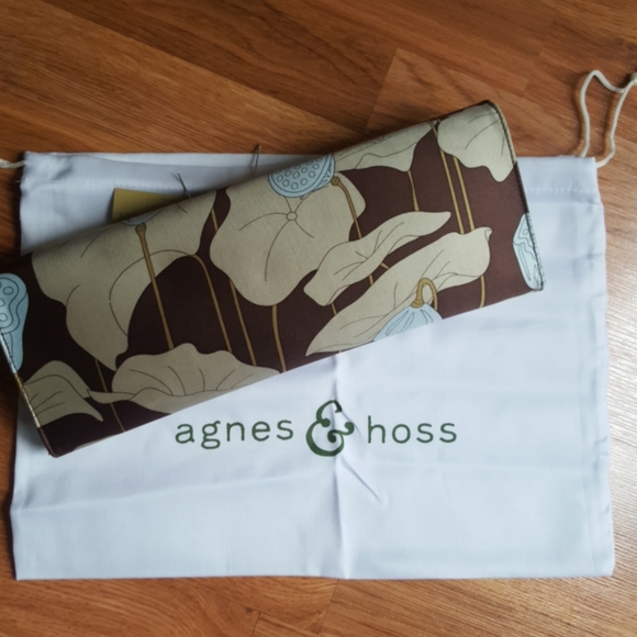 Agnes and Hoss Lotus clutch silk satin - Picture 6 of 6